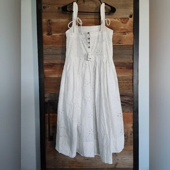 NWT FREE PEOPLE Primavera Eyelet Midi Dress Size S $168 Retail!!FLAW SEE BELOW - Picture 6 of 9